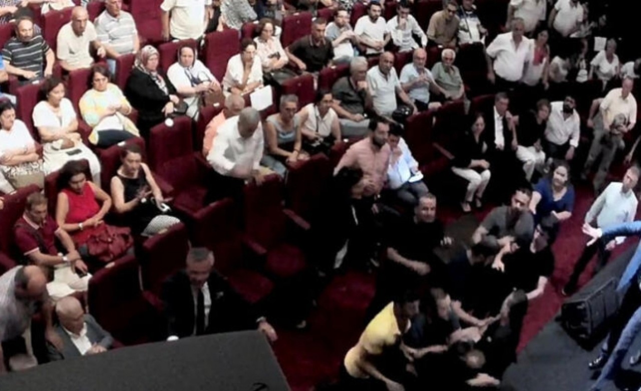 Kaftancıoğlu'nun katıldığı toplantıda kavga çıktı: İl başkanı,  il meclis üyesinden şikayetçi oldu