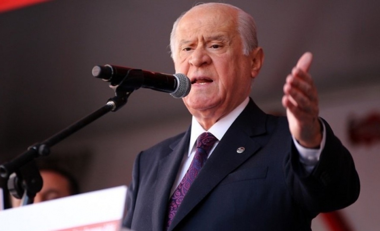 MHP Lideri Bahçeli: Belediye imkanlarını Mehmetçik katillerine sunmanın bedeli herkes için bir ve aynıdır