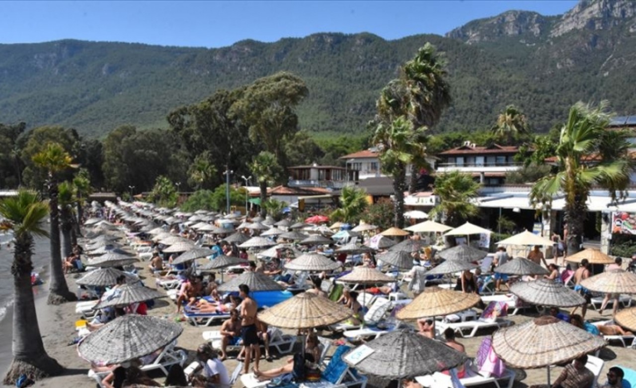 Muğla sahillerinde bayram yoğunluğu