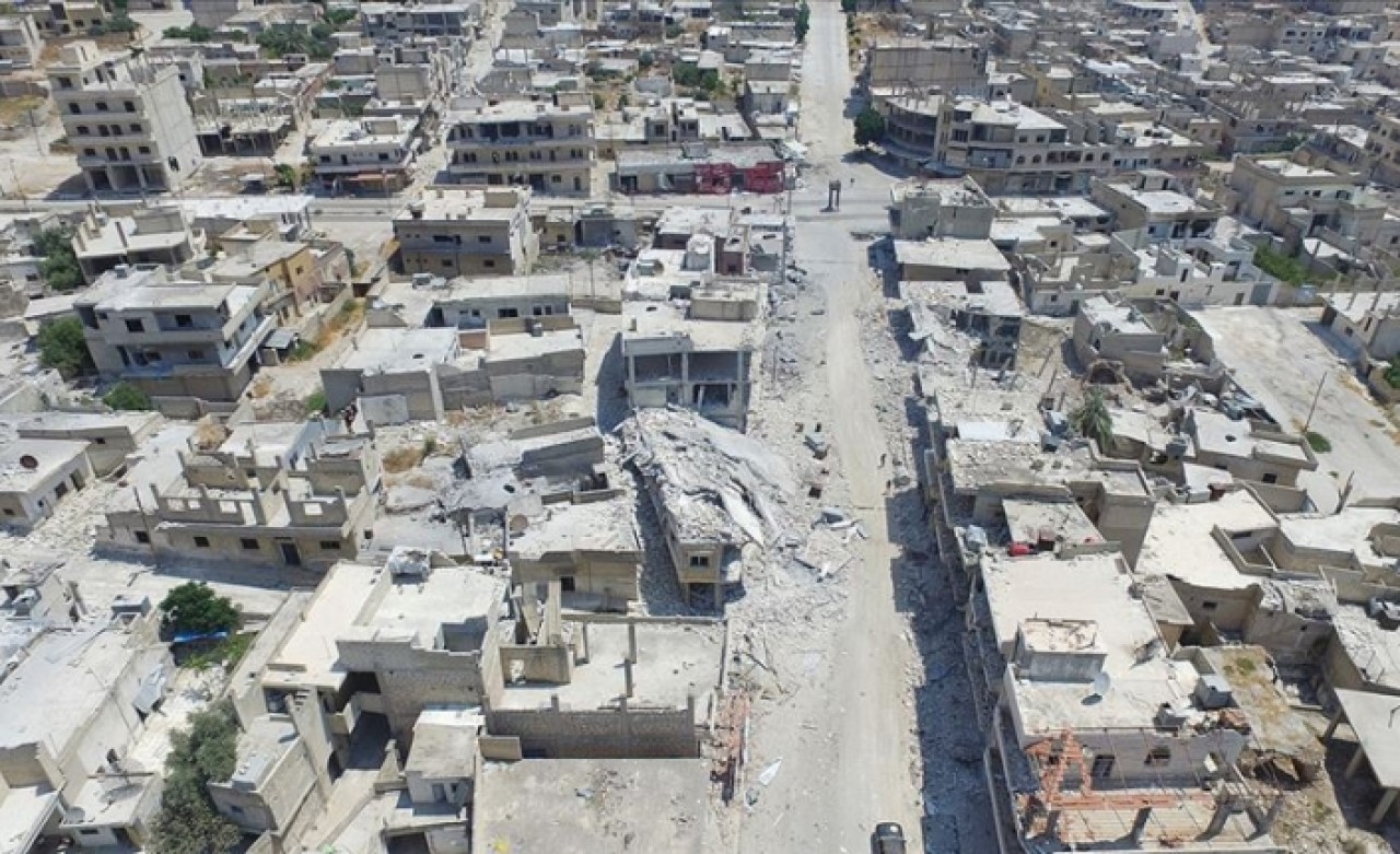 Rejim güçleri İdlib'e saldırılarını sürdürüyor