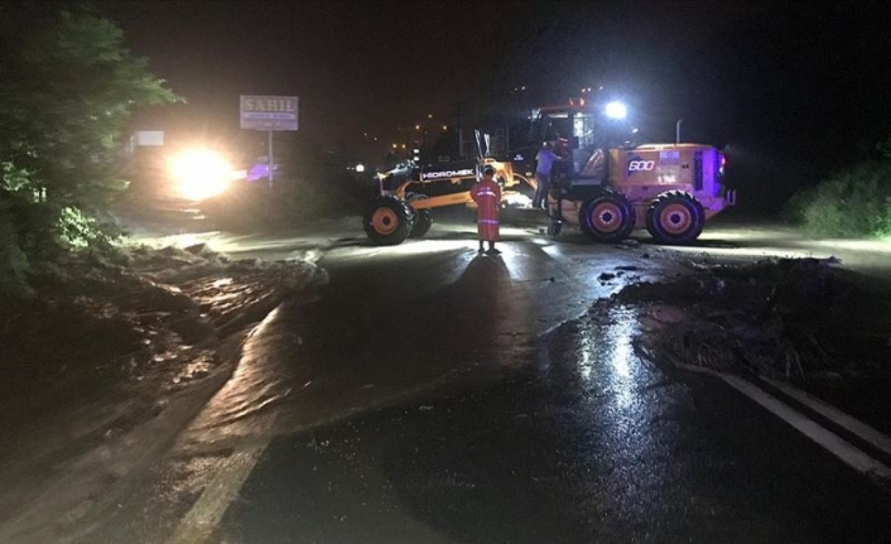 Rize'deki sağanakta bir kişi kayboldu