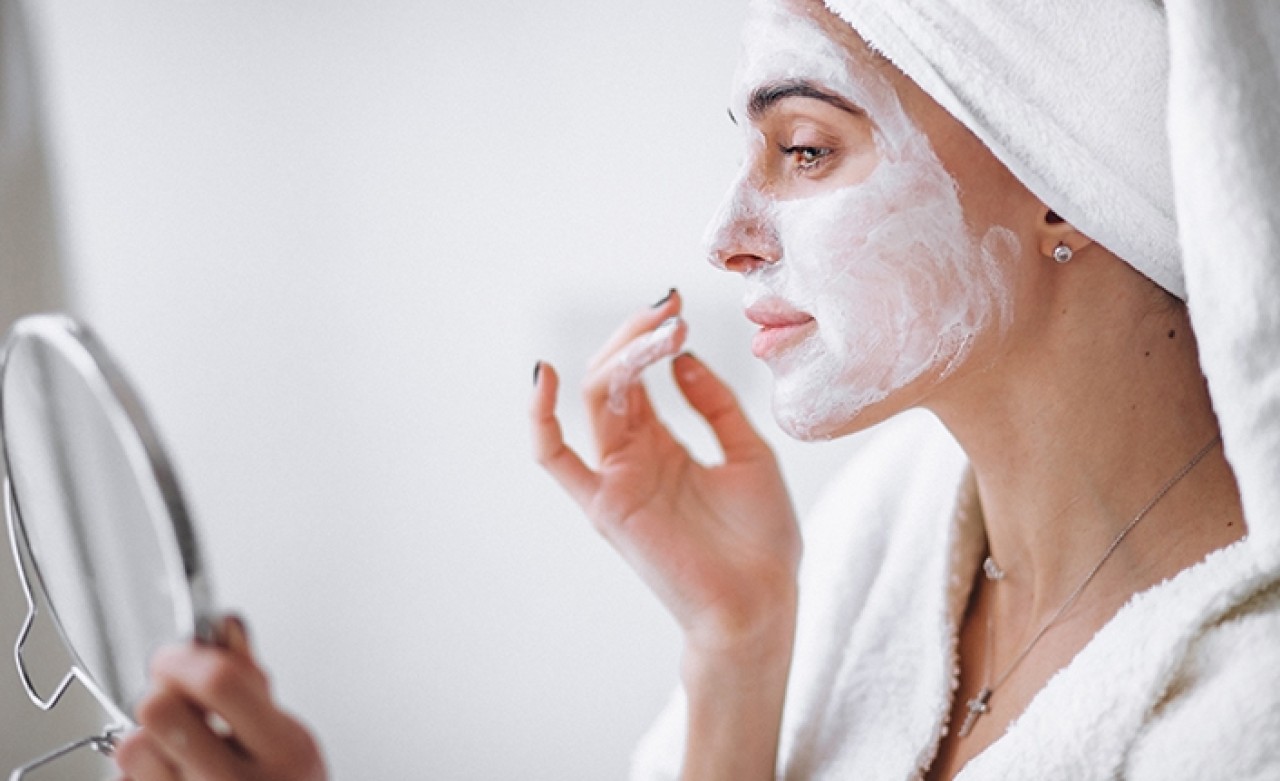 Salyangoz kremleri,  cilt bakım yağları,  nemlendiriciler... Estetik reklamlarına ceza yağdı