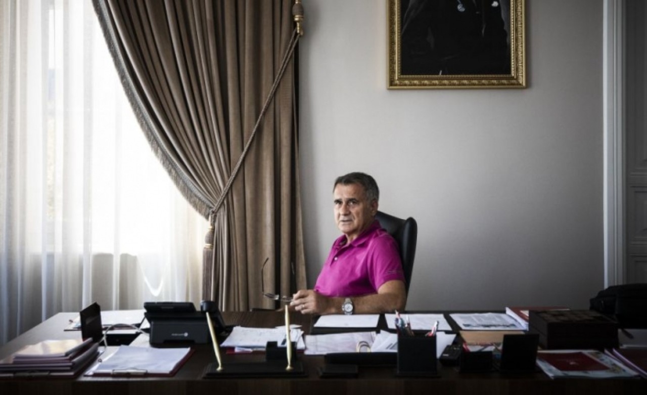 Şenol Güneş: Cenk Tosun gittiğinde 'Kulübün ekonomik yapısı değişir ve daha iyi olur' dedim,  ama olmadı