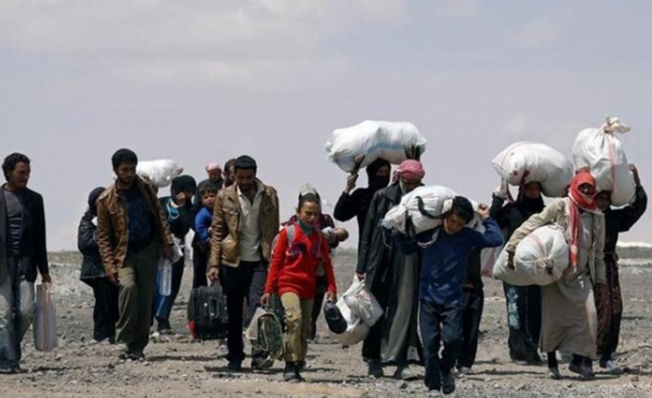 Son 4 günde 60 bin kişi Türkiye sınırına yığıldı