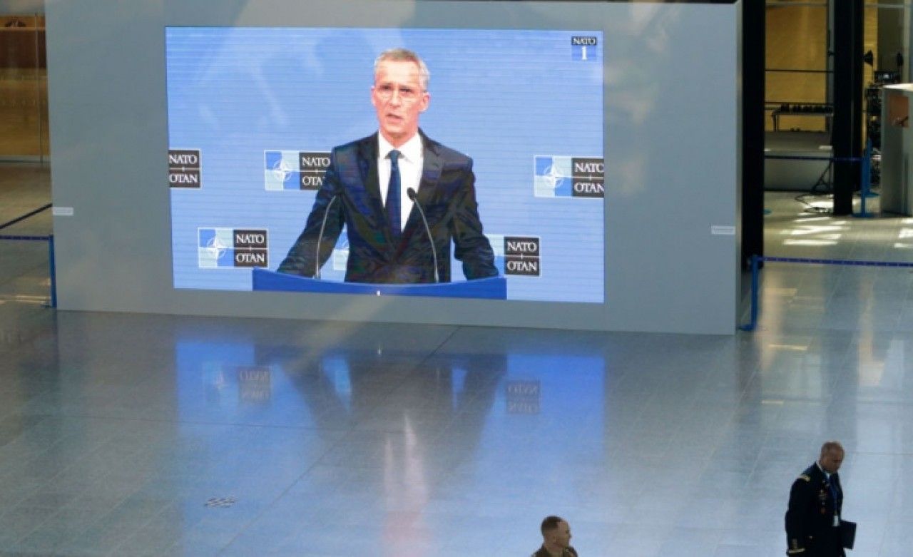Stoltenberg: NATO,  S-400 sistemini herhangi bir üye ülkenin savunma sistemine entegre etmeyi planlamıyor