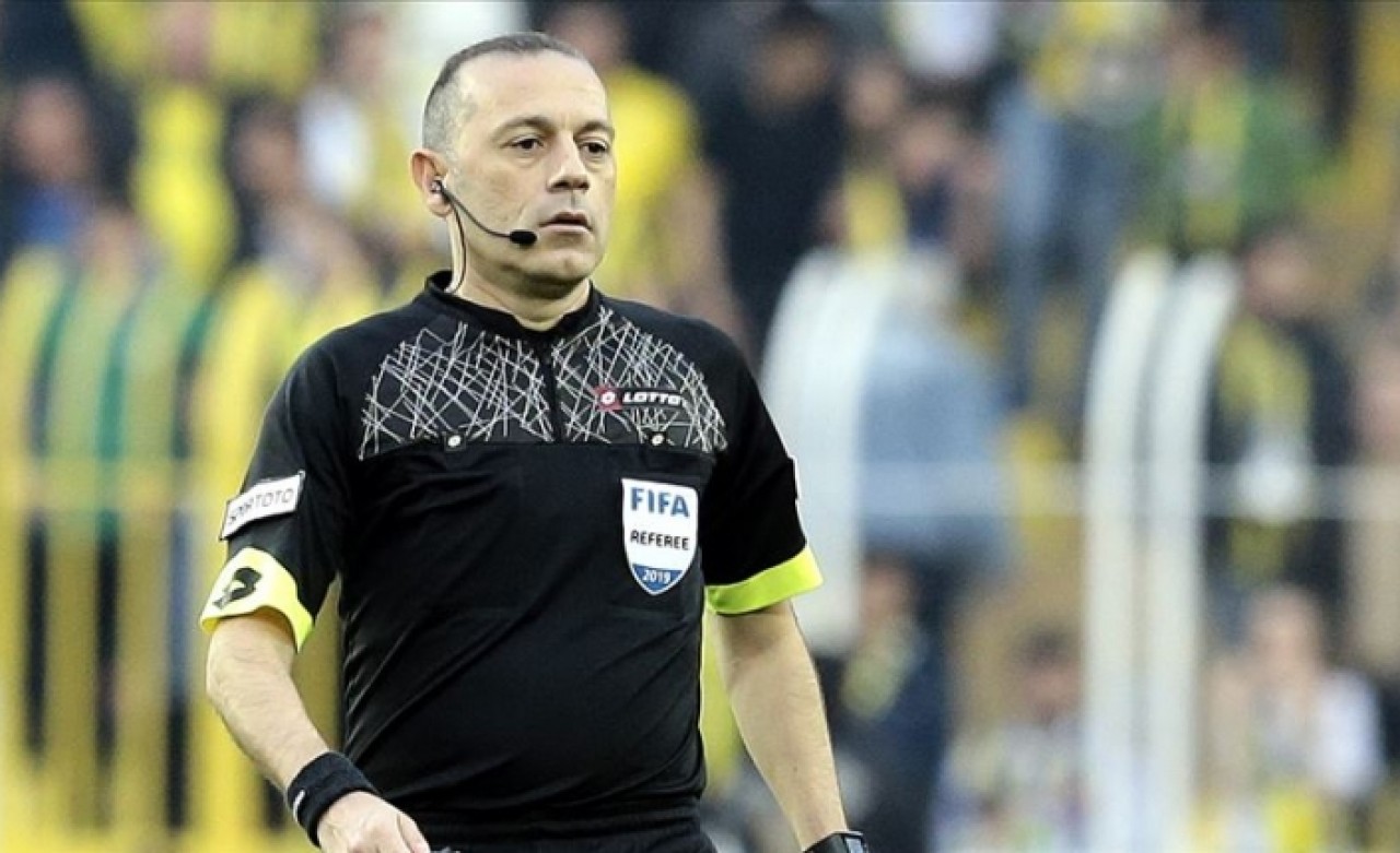 Süper Lig hakemlerinin en tecrübelisi Cüneyt Çakır