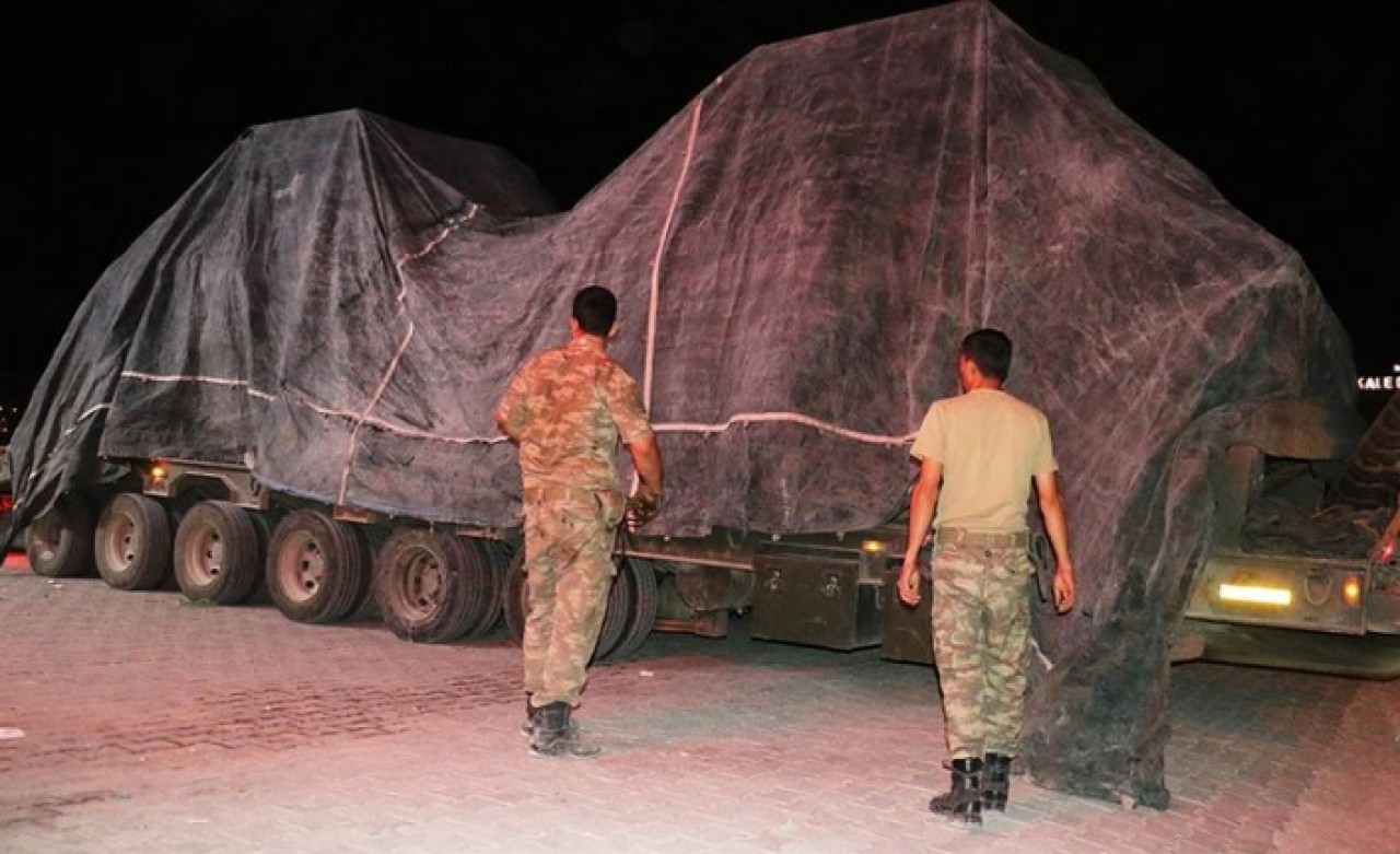 Suriye sınırına askeri sevkiyat