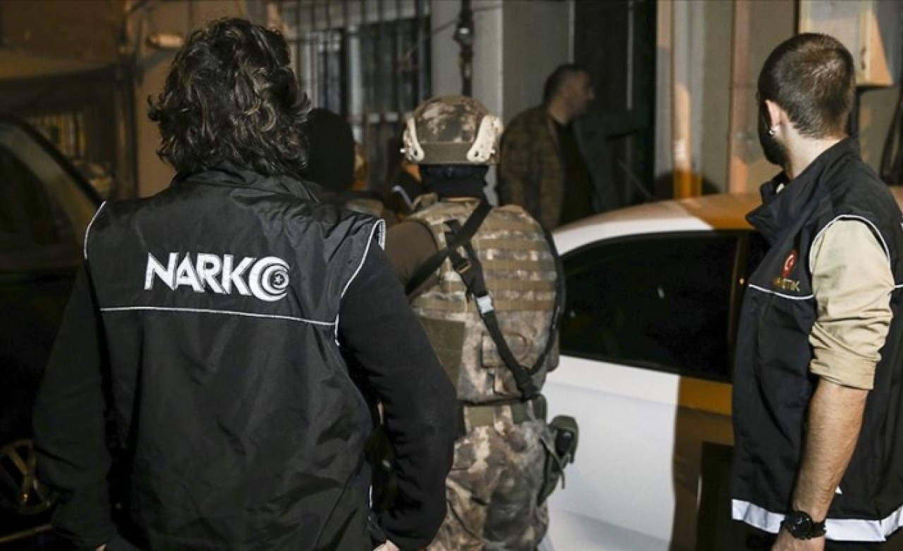 Uyuşturucu satıcılarına operasyon!