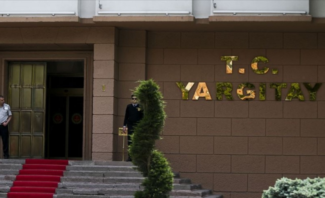 Yargıtay 'edepsiz' için verilen cezayı bozdu