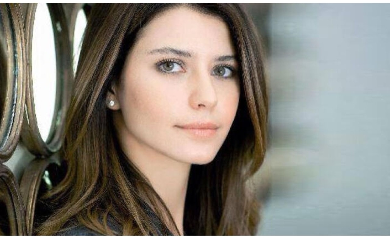 Yeniden TV ekranlarına dönen Beren Saat'in alacağı ücret belli oldu