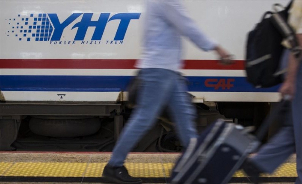 YHT ile 10 yılda 50 milyon yolcu taşındı