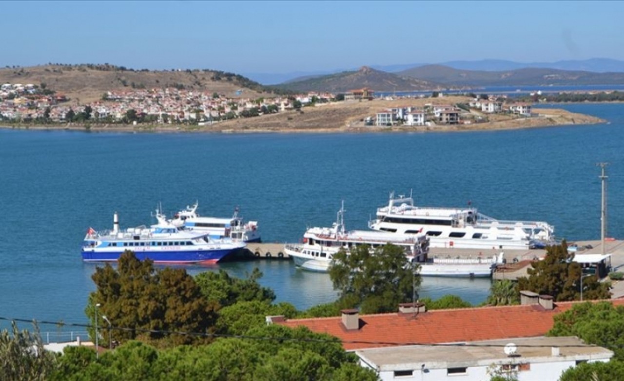 Adada mahsur kalan turistlerin tahliyesi başladı