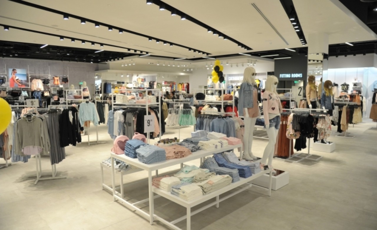 35 Yıllık Giyim Markası 100 Mağazasını Kapatacak!