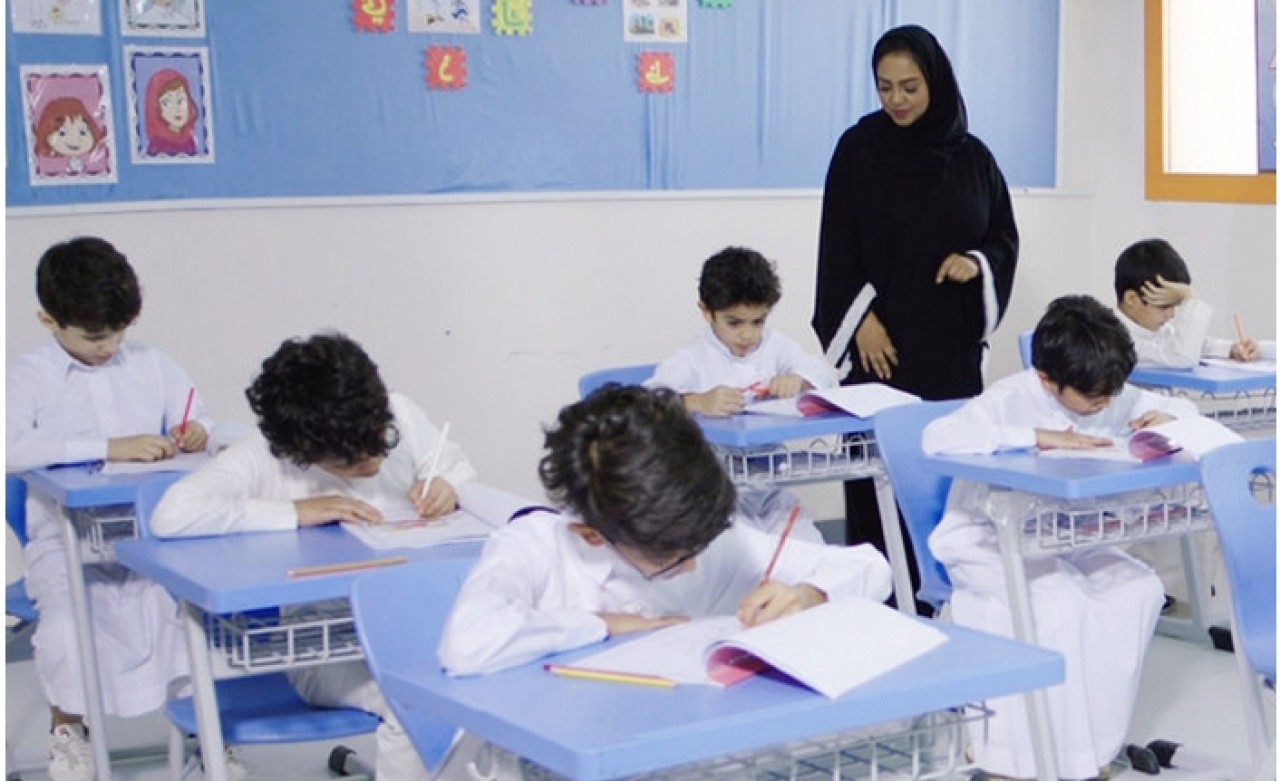 Artık Erkek Öğrencilere Ders Verebilecekler