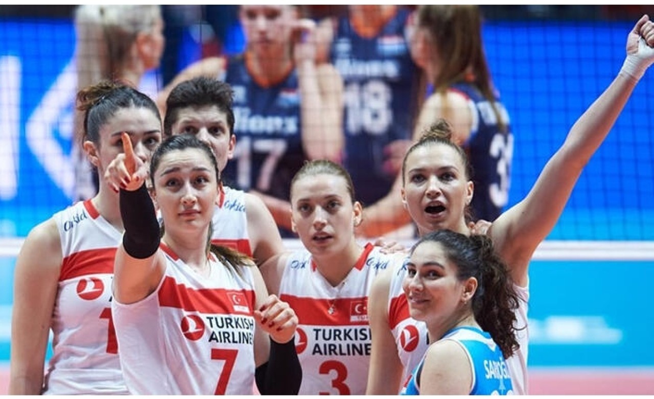 Demet Akalın'dan Mağlubiyet Sonrası Tepki Çeken Mesaj