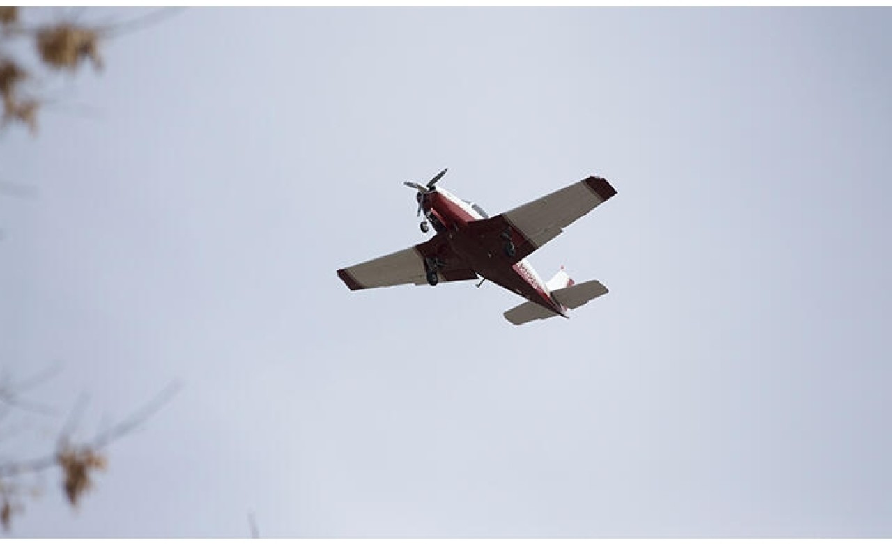 Eğitmen bayıldı: İlk kez uçuş dersi alan öğrenci havada yalnız kaldı