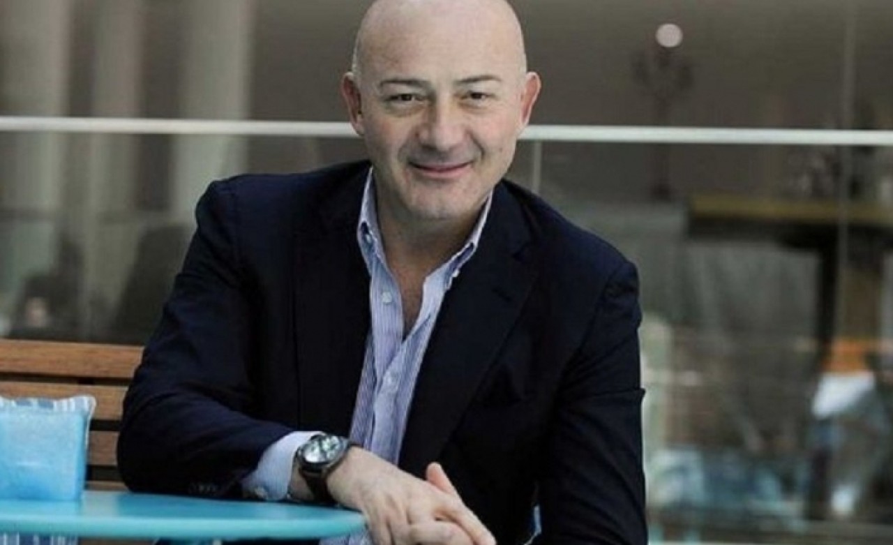 Ferit Şahenk Satmaya Devam Ediyor!