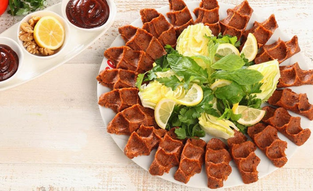 Çiğ Köftede Mide Bulandıran Hile!