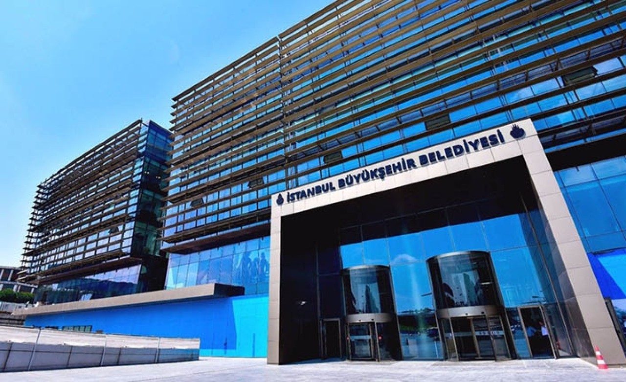 İBB Vatandaşı Twitter'dan Engelledi!