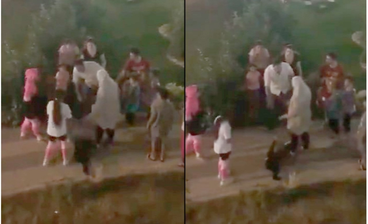 Ürdünlü Çocuğa Acımasız Tokat!