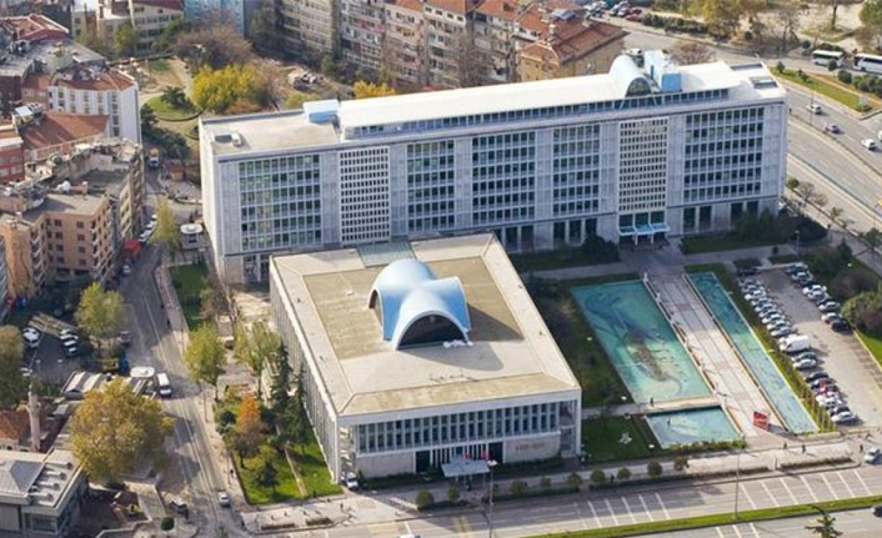 İBB,  İki Yabancı Kuruluştan Kredi İsteyecek!