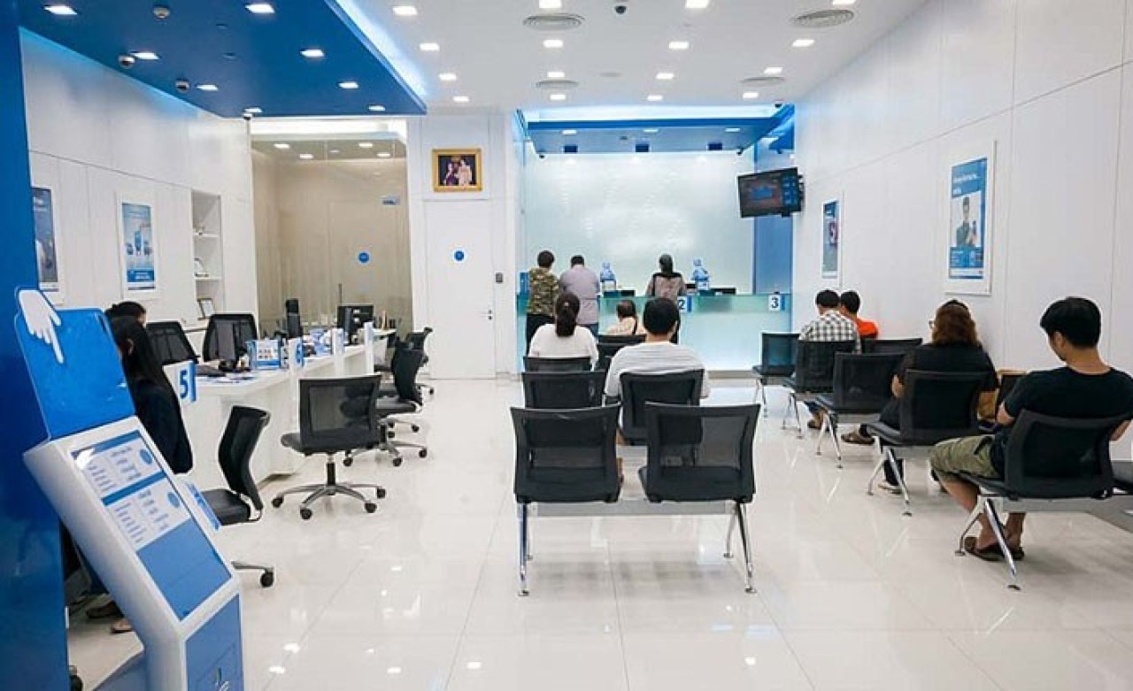 Yapı Kredi 50 Şubesini Kapatacak!