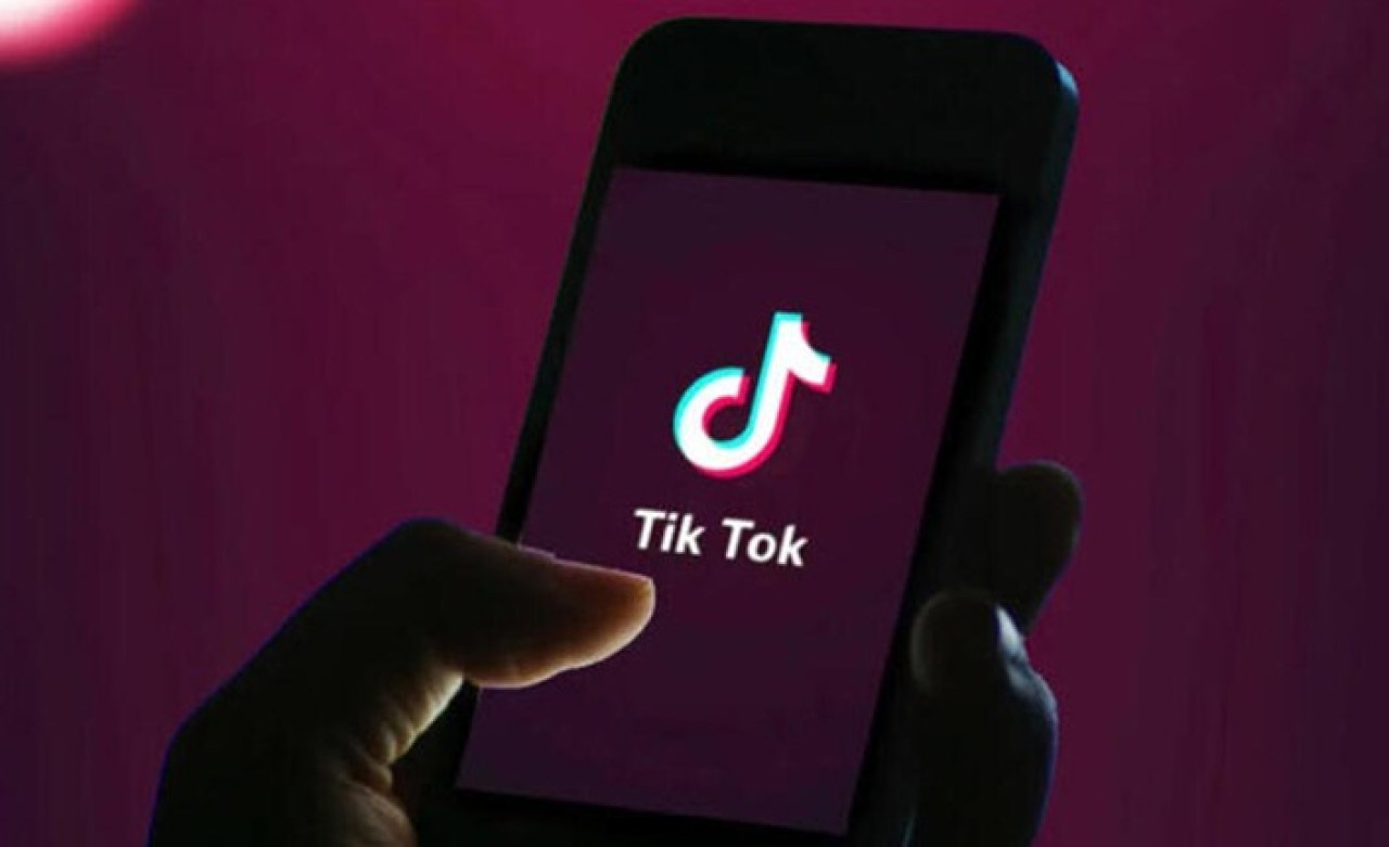 ABD Donanması TikTok'ı Yasakladı!