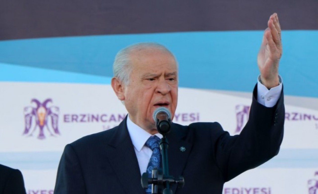 Bahçeli'den Kanal İstanbul İle İlgili Geçmişte Söylediklerini Hatırlatanlara Sert Tepki!