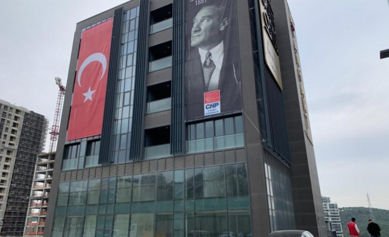 CHP İl Binası İçin 40 Milyon Lira Verdi Mi?