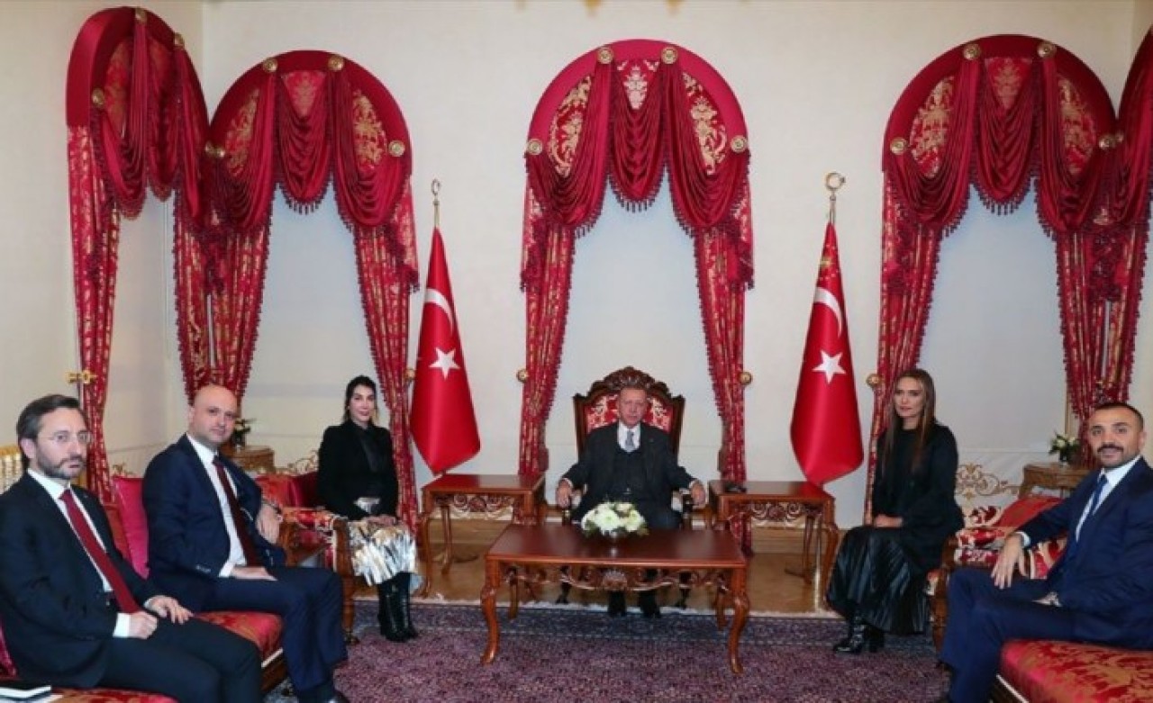 Erdoğan'la Görüşen Demet Akalın: 'Milliyetçiyim,  Milano’dan Alışveriş Yaparım Ancak Yerli Araba Alırım'