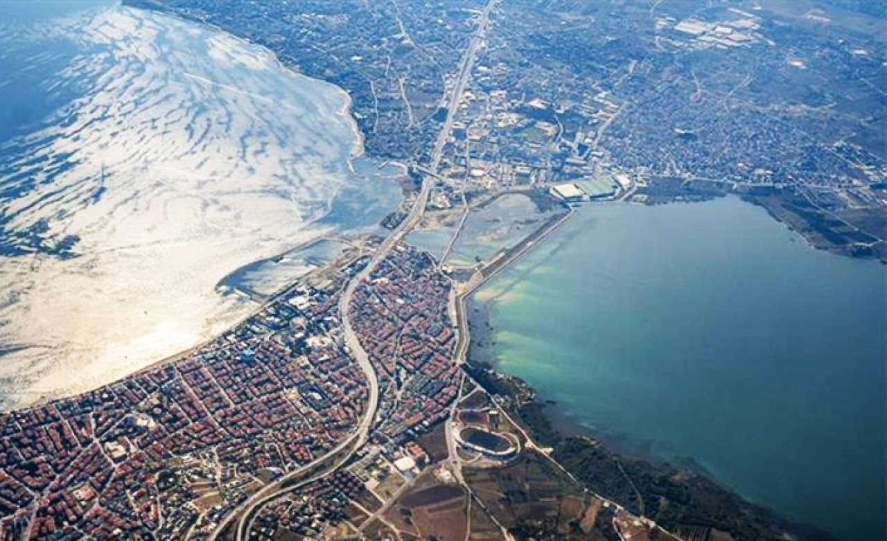 Kaçak Yabancıya Ev Kiralayana Para Cezası!