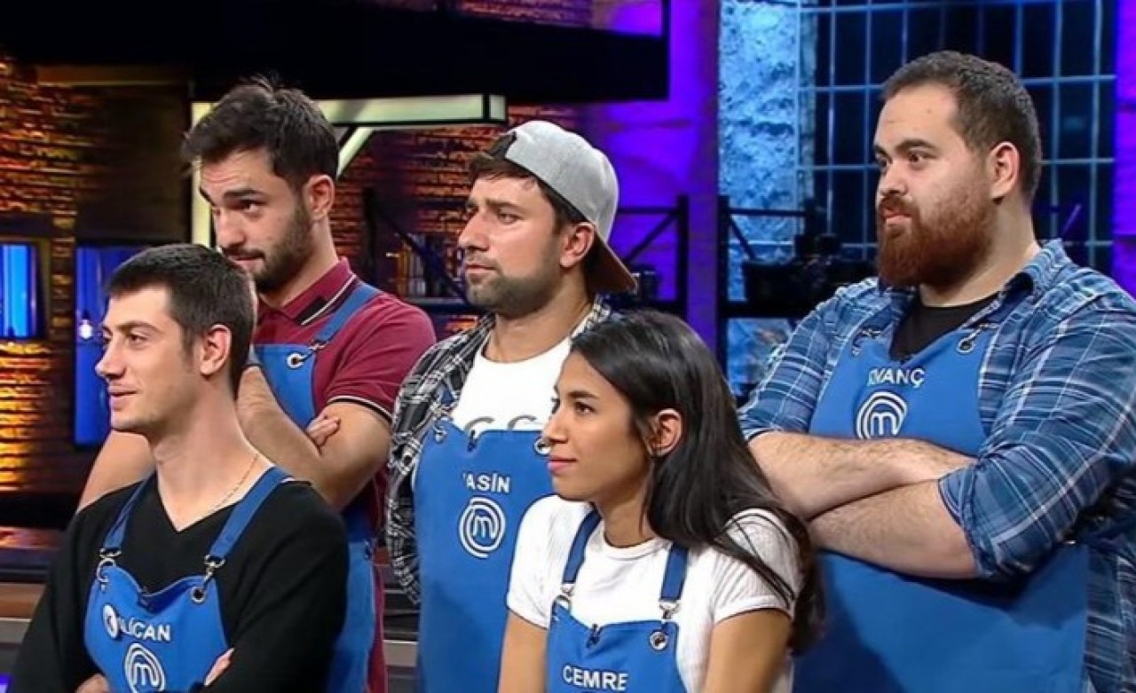 MasterChef'te İki Yarışmacının Aşk Yaşadığı İddia Edildi!