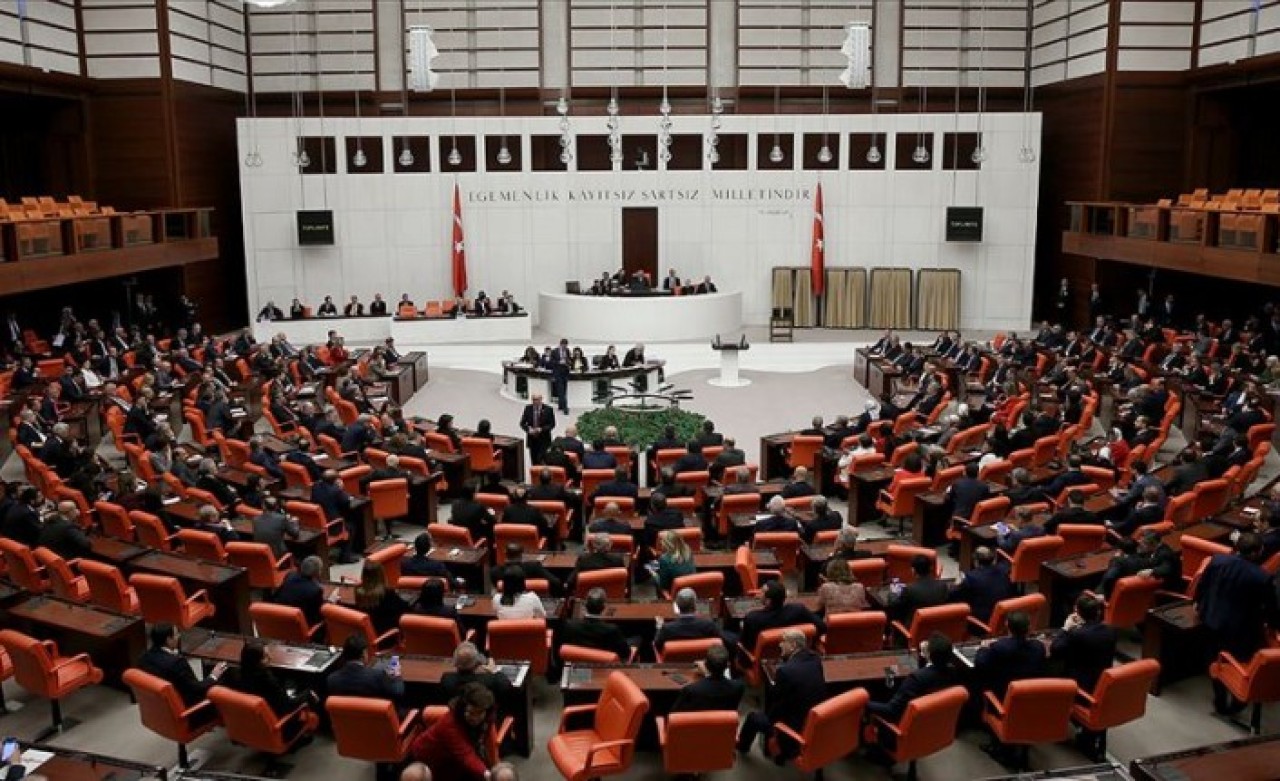 Emniyet Güçlerini İlgilendiren O Yasa Meclisten Geçti!