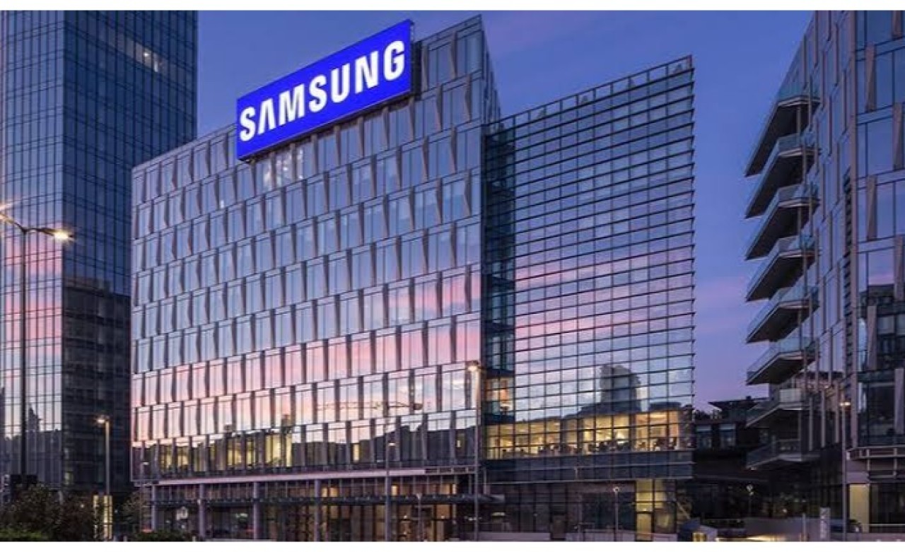 Google'dan Sonra Bir Darbe de Samsung'dan