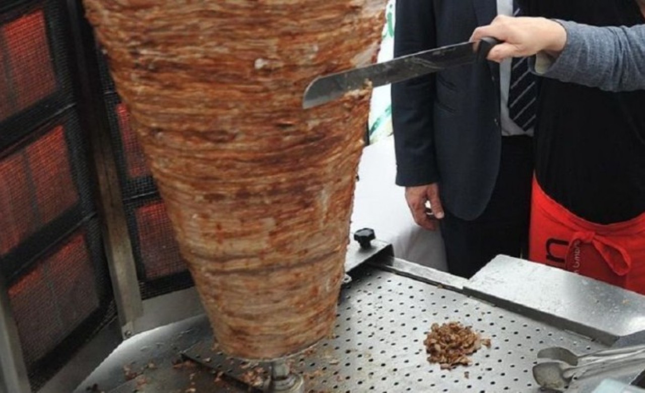 Ucuz Dönerde Yeni Hile Metodu!