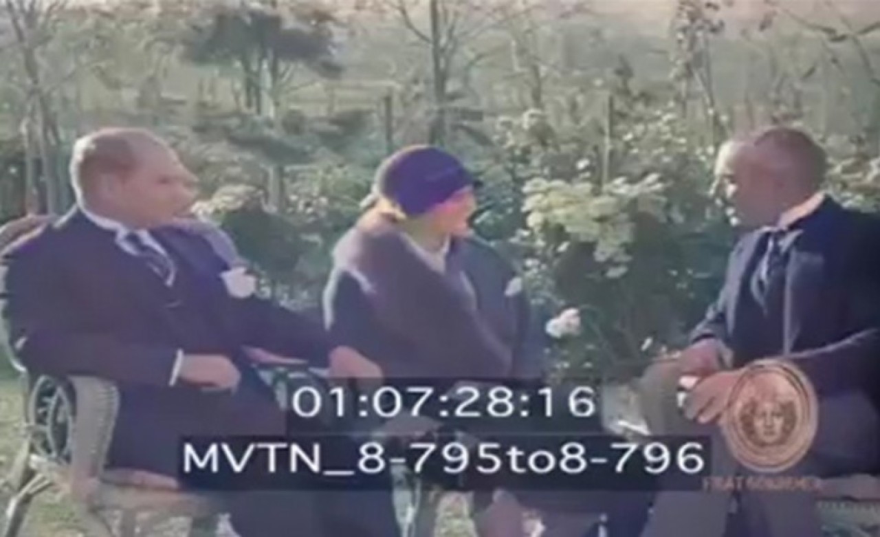 ABD Büyükelçisiyle Fransızca Konuşan Atatürk: 'Kızım Sorunuzu Türkçe Cevaplayabilir Mi?'