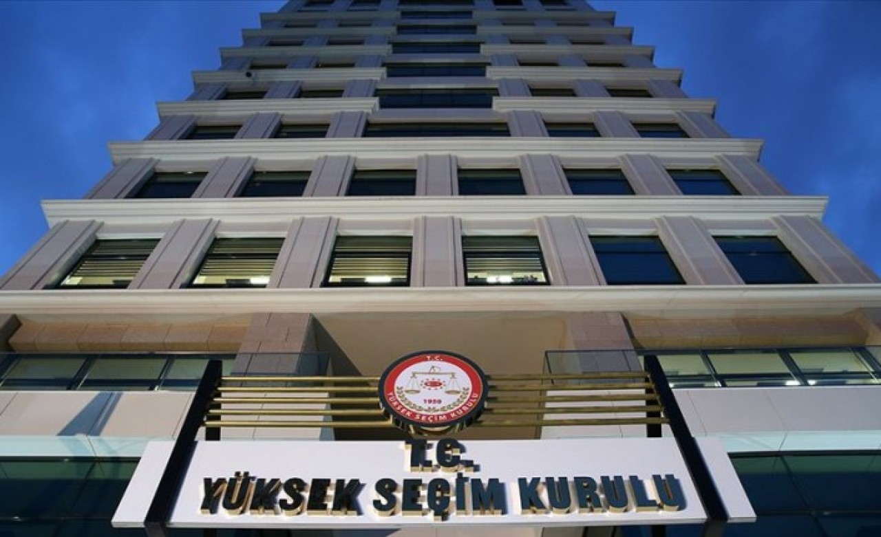 Ali Babacan Kuracaktı: İşte Yılın İlk Partisi!