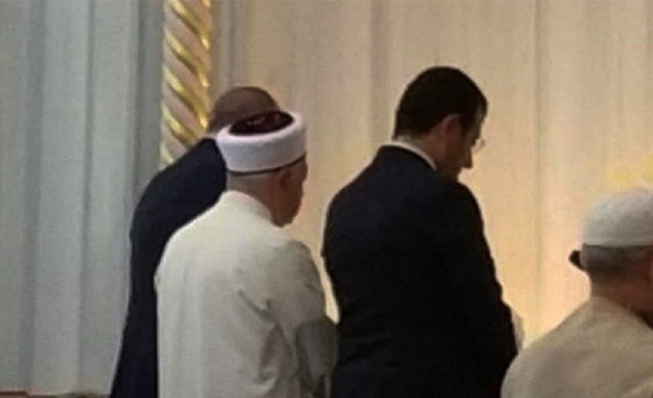 Cuma Namazında Erdoğan İle Karşılaşan İmamoğlu Ne Konuştuklarını Açıkladı!