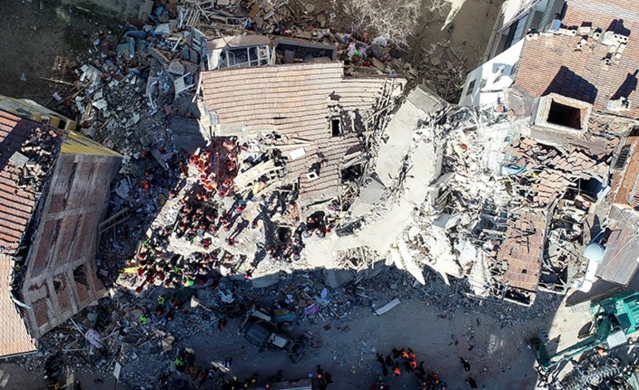 Deprem Sonrası 31 Ülkeden Taziye Ve Destek Mesajı: 'Türkiye'nin Yanındayız'