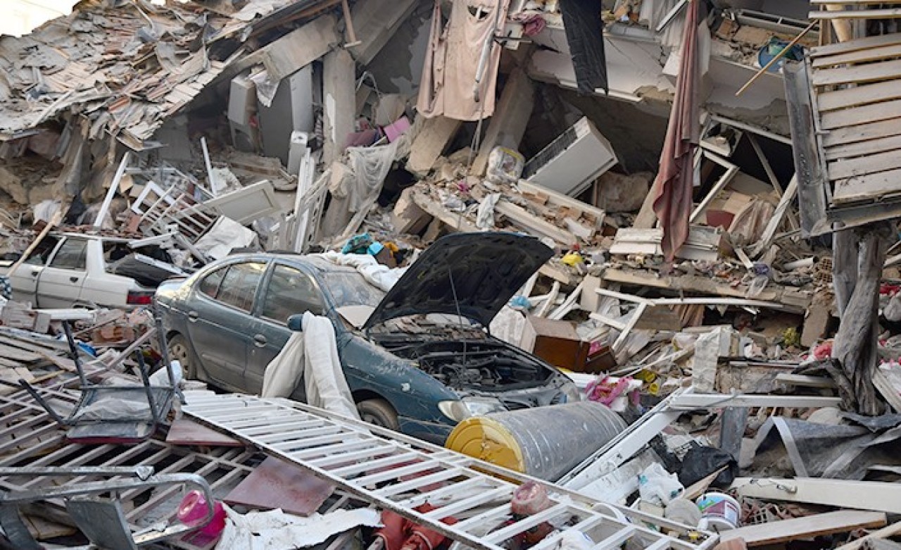 Elazığ'da Enkazdaki Son Vatandaşın Cansız Bedenine Ulaşıldı