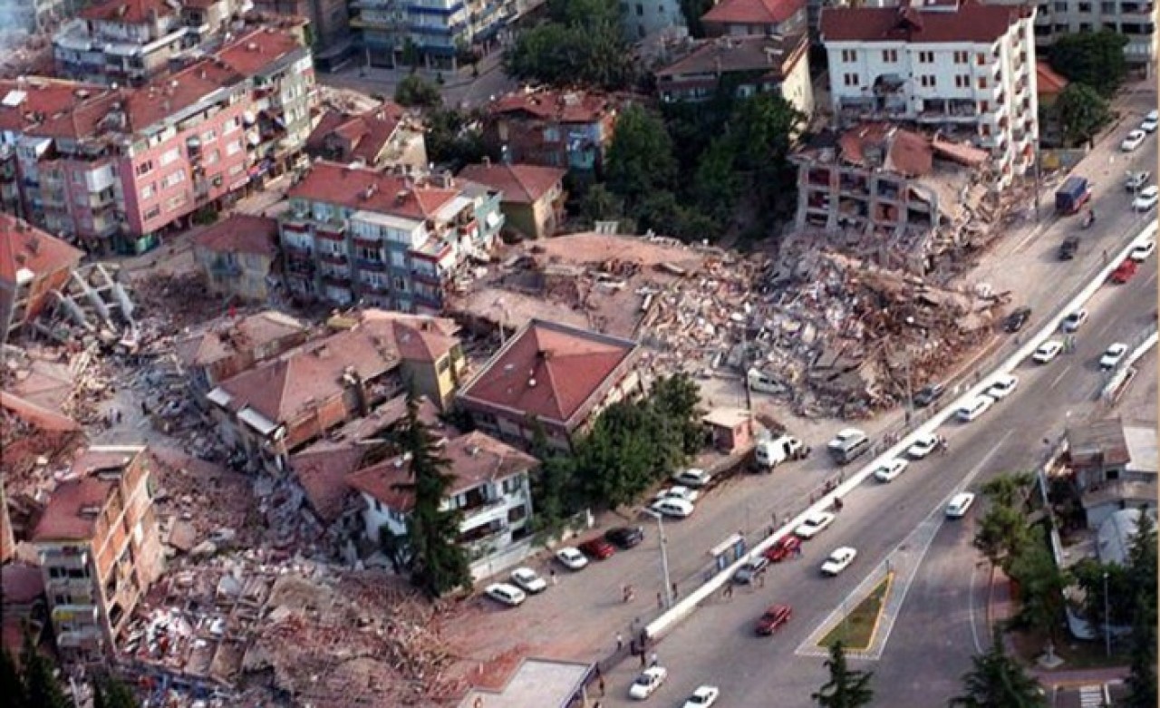 Elazığ Depreminin Ardından Marmara İçin Uyarı: Acil “Fay Yasası” Gelmeli!