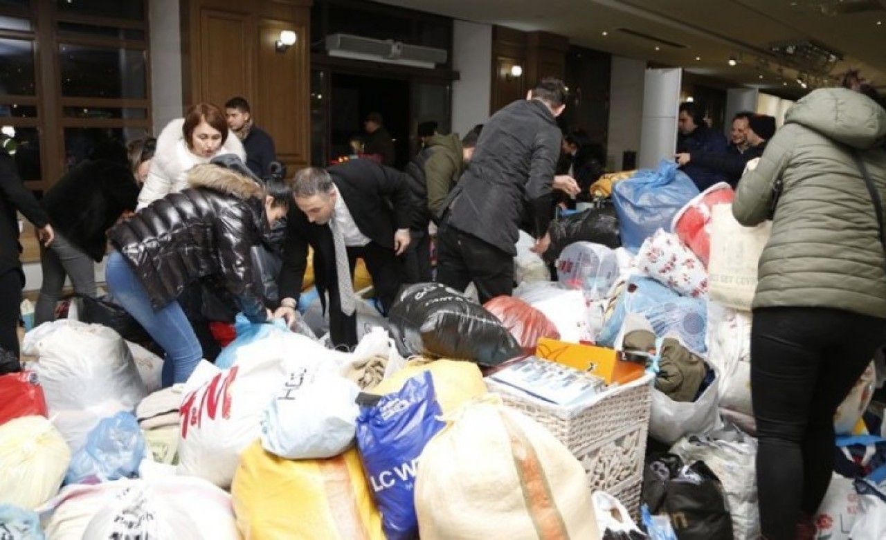 Elazığ’da Battaniye Rezaleti: Fırsatçılar Para İçin Bunu Bile Yaptı!