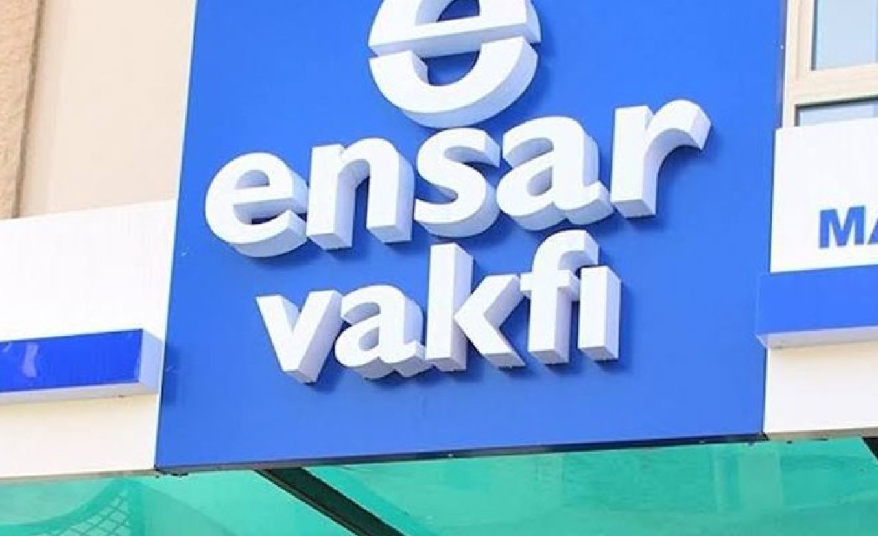 Ensar Vakfı'ndan Kızılay Bağışı Açıklaması!