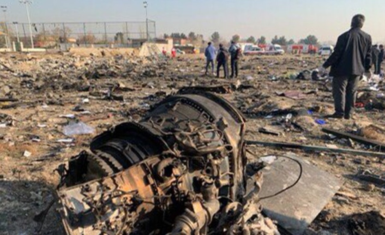 İran'da Düşen Yolcu Uçağıyla İlgili Flaş Kara Kutu Açıklaması!