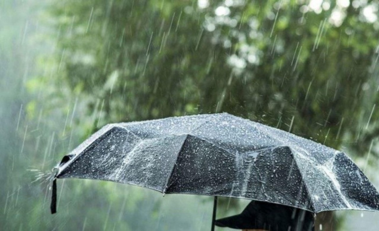 İstanbul’da Asit Yağmuru Uyarısı: Sakın Dışarı Çıkmayın!