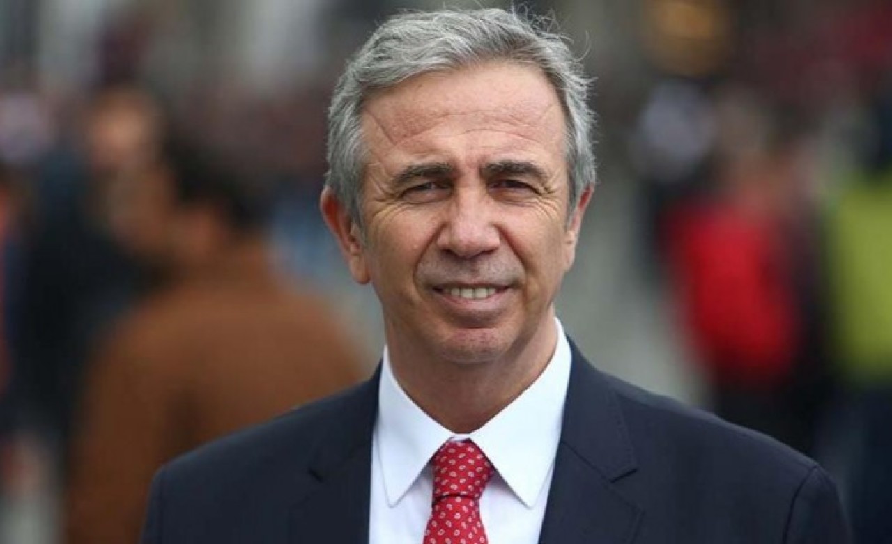 Mansur Yavaş Makam Odasının Arkasından Çıkan Gizli Odayı Anlattı: 'Düğmeye Basıyorsunuz'