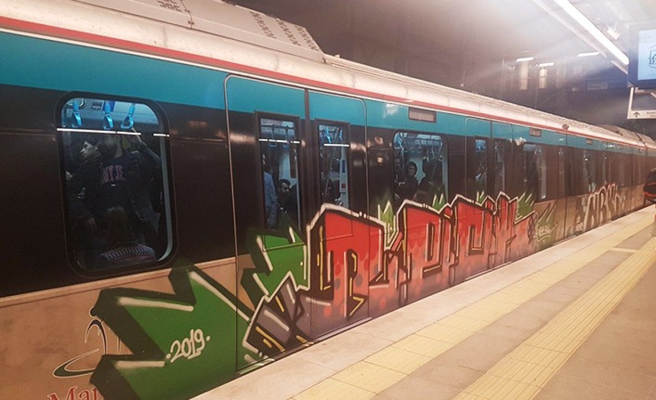 Marmaray'a Yapılan Grafiti Pahalıya Mal Oldu!