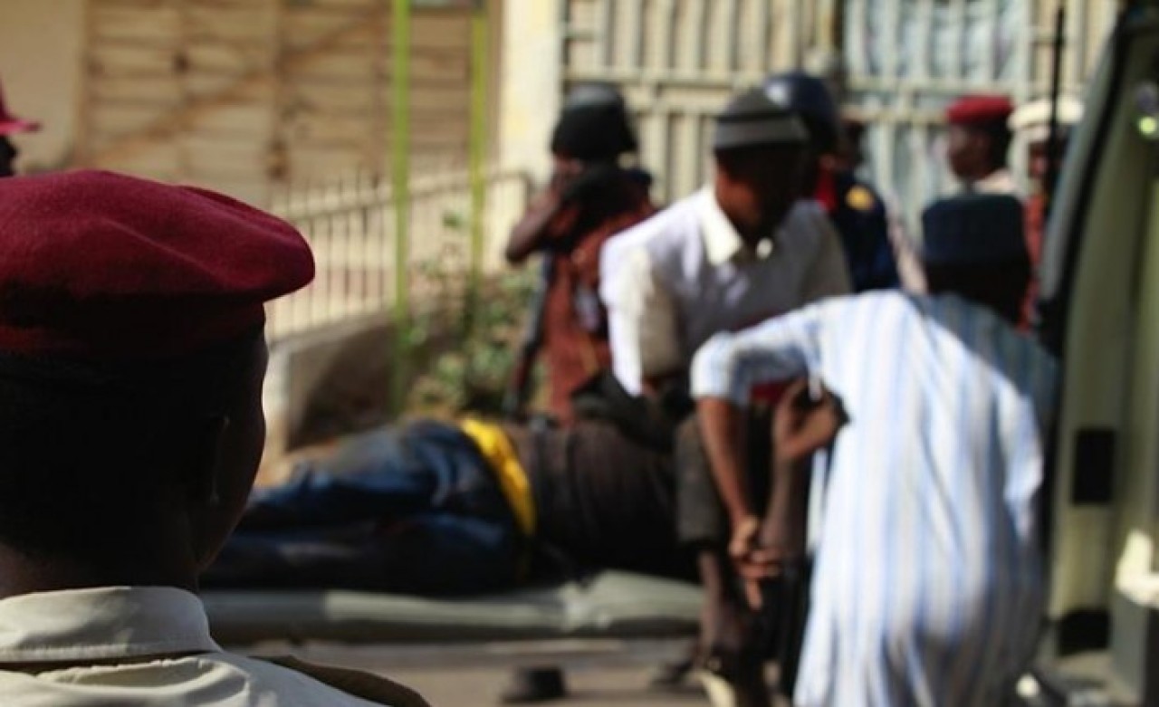 Nijerya'da Camiye Bombalı Saldırı!