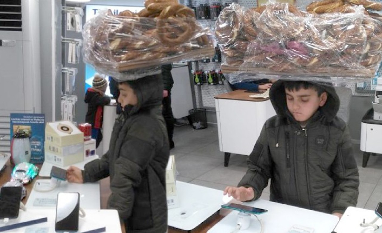 Telefon Bayisinde Yürek Burkan Görüntü...