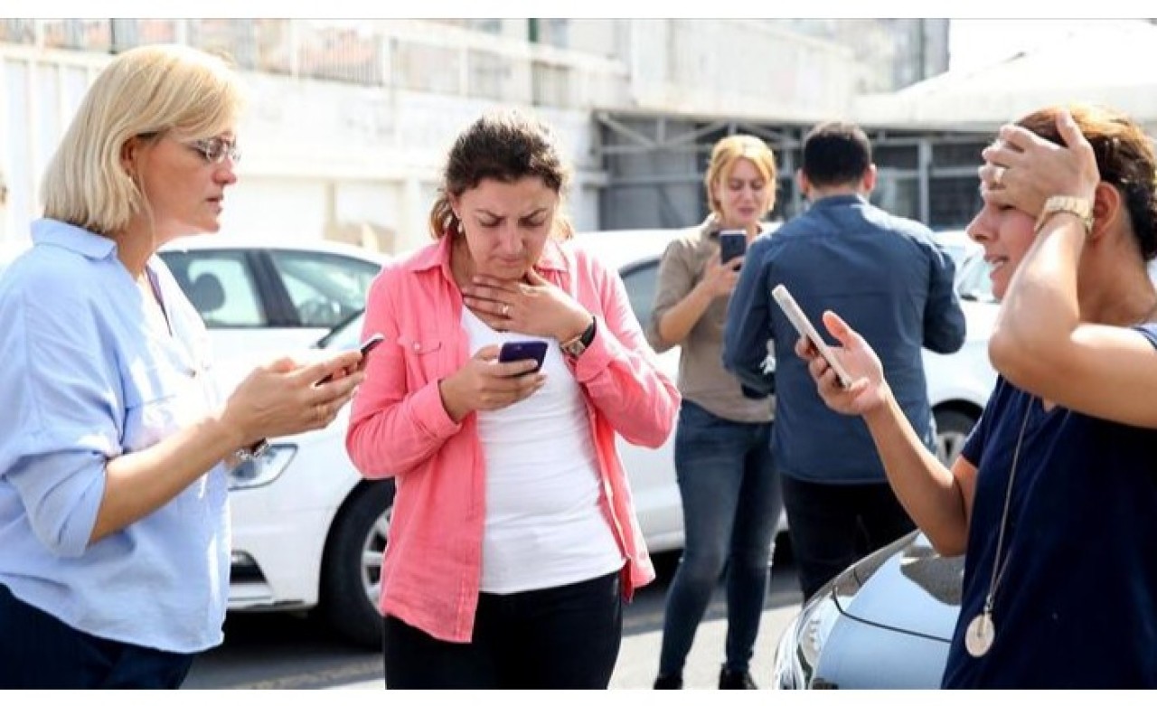 Turkcell,  Vodafone ve Türk Telekom'dan Son Dakika Deprem Açıklaması!